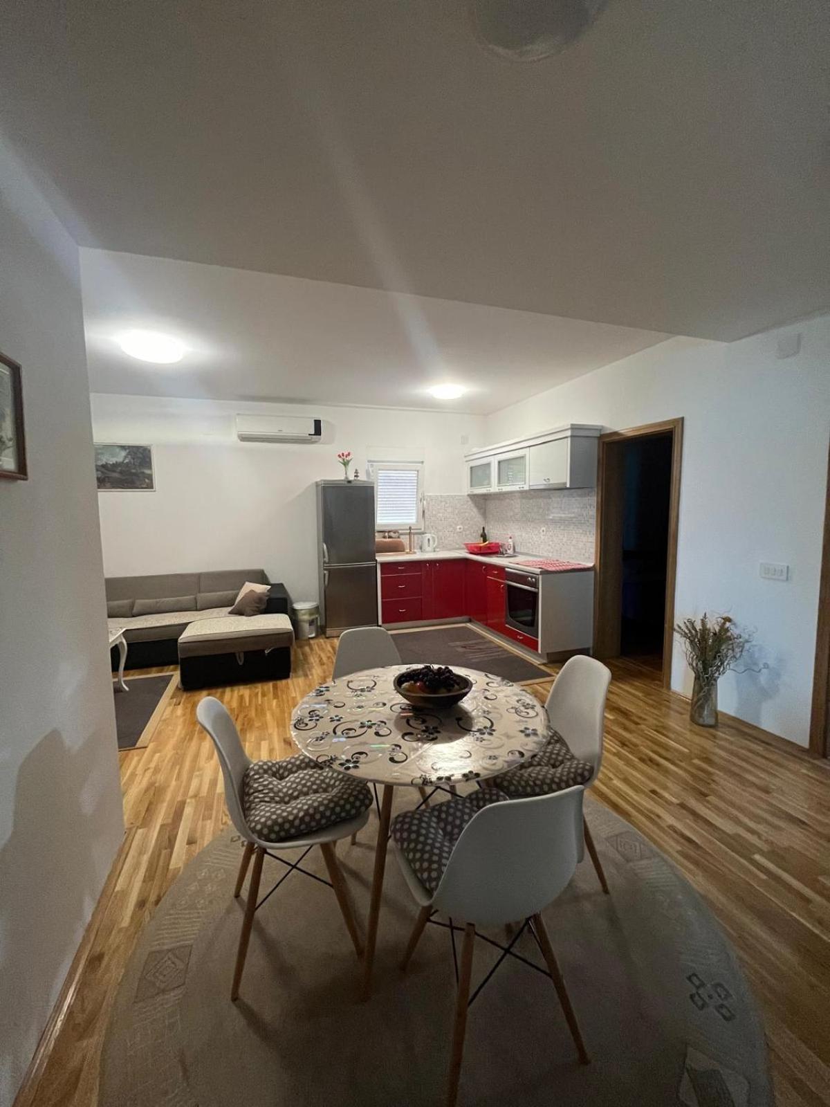 Apartmani Markic Неум Екстериор снимка