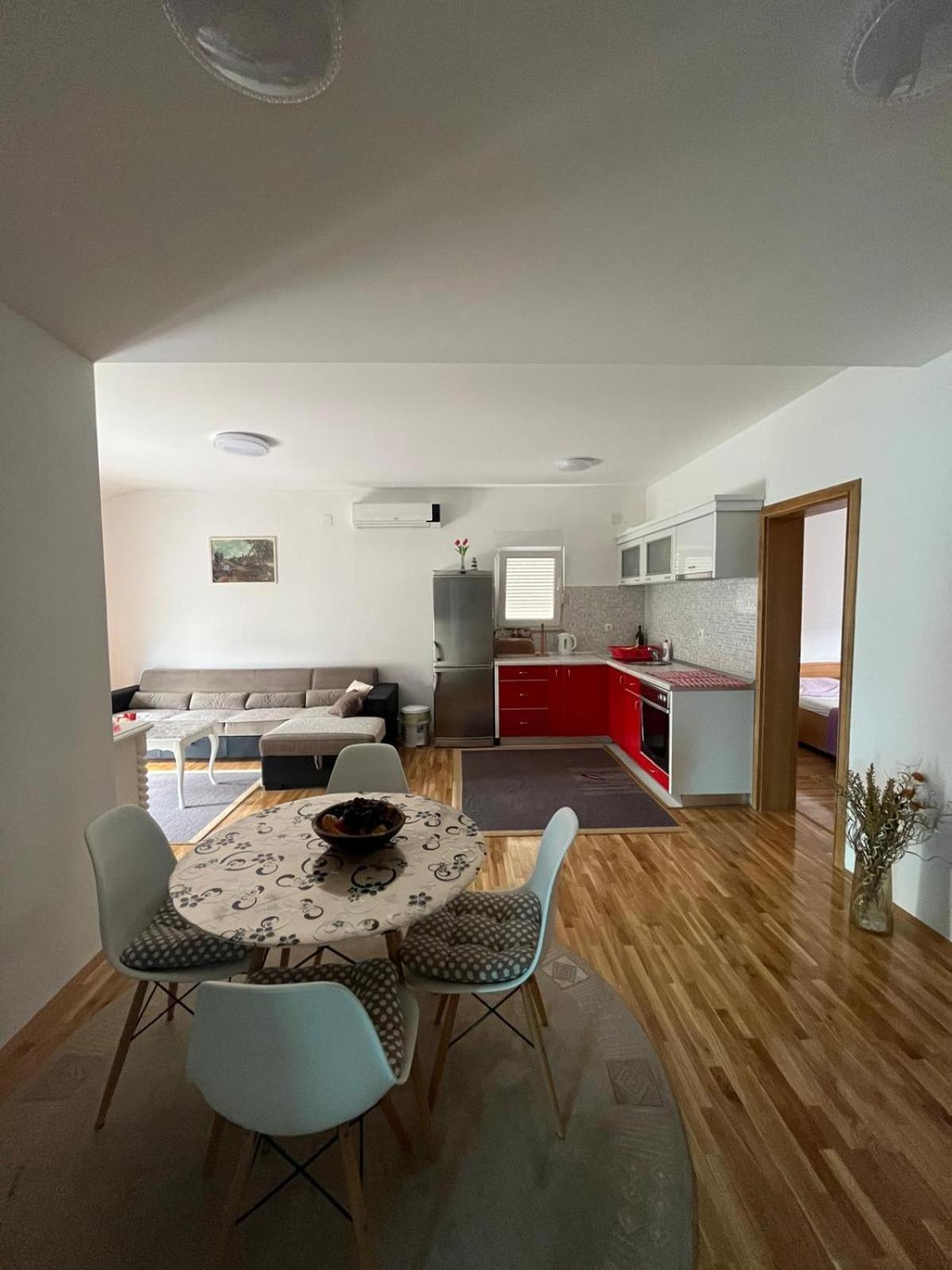 Apartmani Markic Неум Екстериор снимка